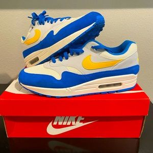 Nike Air Max 1’s ‘Signal Blue’s’
